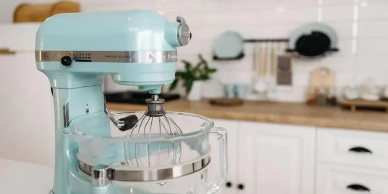 Top 7 Stand Mixer in India for Making Cakes & Baking (2024)